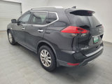 Used 2017 Nissan Rogue SV w/ SV Premium Package image 3