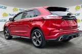 Used 2022 Ford Edge ST image 2