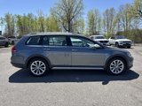 Used 2017 Volkswagen Golf Alltrack SE image 4