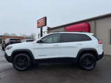 Used 2022 Jeep Cherokee Trailhawk image 6
