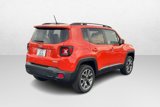 Used 2016 Jeep Renegade Latitude w/ Popular Equipment Group image 6