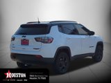 Used 2023 Jeep Compass Trailhawk image 3