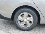 New 2025 Hyundai Elantra SE image 5