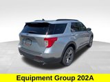 Used 2022 Ford Explorer XLT w/ Equipment Group 202A image 3