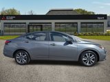 Used 2022 Nissan Versa SV image 2