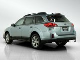 Used 2013 Subaru Outback 2.5i Limited w/ Moonroof Pkg image 3