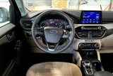 Certified 2021 Ford Escape SE image 5