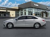 New 2025 Hyundai Elantra SE image 3