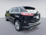 Used 2024 Ford Edge Titanium image 3