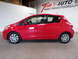 Used 2013 Toyota Yaris LE image 2