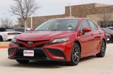 Used 2021 Toyota Camry SE image 3