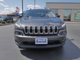 Used 2016 Jeep Cherokee Latitude w/ Comfort/Convenience Group image 2