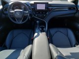 Used 2021 Toyota Camry SE image 3