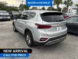 Used 2020 Hyundai Santa Fe SE image 4