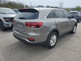 Used 2019 Kia Sorento L image 4