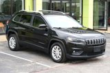 Used 2019 Jeep Cherokee Latitude w/ Popular Appearance Group image 3