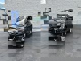 Used 2022 GMC Terrain SLE w/ Driver Convenience Package image 2
