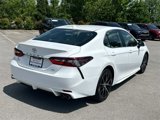 Used 2022 Toyota Camry SE image 4