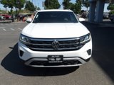 Used 2020 Volkswagen Atlas Cross Sport SE w/ Panoramic Sunroof Package image 3