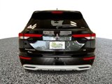 Used 2024 Mitsubishi Outlander SE image 5