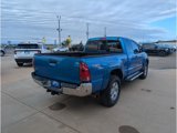 Used 2006 Toyota Tacoma PreRunner image 3