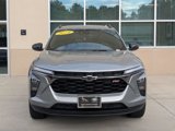 Used 2024 Chevrolet Trax RS w/ Sunroof Package image 2