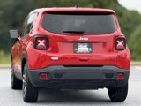 Used 2021 Jeep Renegade Sport image 4