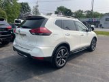 Used 2018 Nissan Rogue SL w/ Premium Package image 3