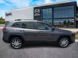 Used 2018 Jeep Cherokee Latitude image 2