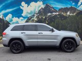 Used 2018 Jeep Grand Cherokee Limited w/ Luxury Group II image 2