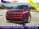 Used 2016 Jeep Cherokee Latitude w/ Cold Weather Group image 1