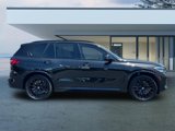 Used 2022 BMW X5 M50i w/ Premium Package image 3