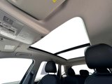 Certified 2022 Volkswagen Taos SE w/ Panoramic Sunroof Package image 6