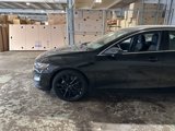 Used 2022 Chevrolet Malibu LT w/ Midnight Edition image 4