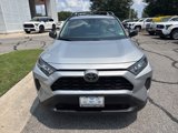 Used 2020 Toyota RAV4 LE image 4