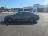 Used 2022 Toyota Camry SE image 6