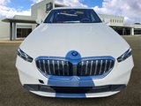 New 2025 BMW 530i xDrive w/ Premium Package image 2