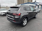 Used 2017 Jeep Compass Latitude image 6