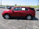Used 2023 Chevrolet Equinox LT image 2