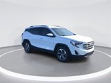 Used 2021 GMC Terrain SLT image 2