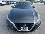 Used 2021 Nissan Altima 2.5 SV image 2