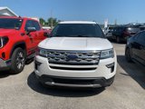 Used 2018 Ford Explorer XLT image 4