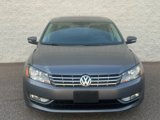 Used 2013 Volkswagen Passat TDI SEL Premium image 2