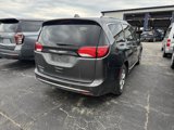Used 2017 Chrysler Pacifica Touring-L Plus image 6