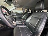 Used 2021 Ford Explorer XLT w/ Equipment Group 202A image 4