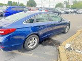 Used 2015 Hyundai Sonata SE image 2