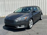 Used 2016 Ford Focus Titanium image 2