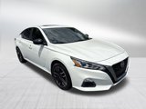 Used 2021 Nissan Altima 2.5 SR image 3