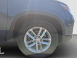 Used 2014 Kia Sorento LX image 2