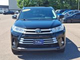 Used 2018 Toyota Highlander XLE image 2